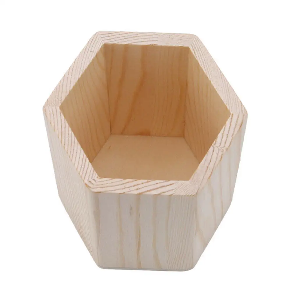 boîte hexagonale rustique en bois