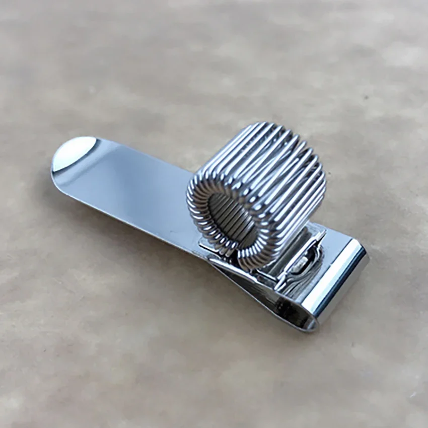 pince à stylo élégante